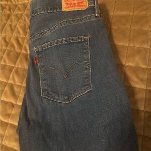 Levi's Slimming skinny Blue Jeans